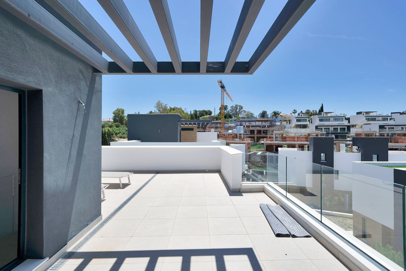 Charming Semi-Detached House for Long-Term Rent in Atalaya – Costa del Sol Living