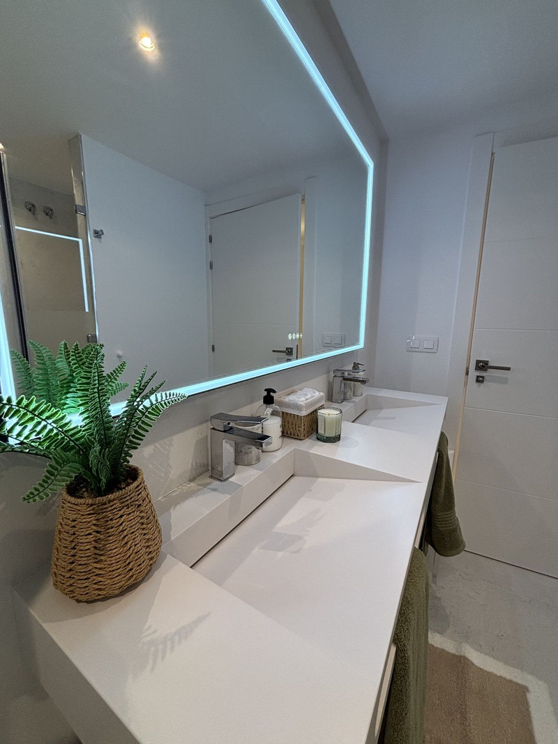 Ground Floor Apartment for Long-Term Rent in Nueva Andalucía