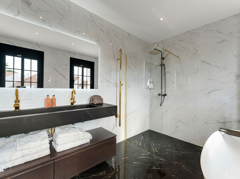 Luxury Villa for Long-Term Rental in Atalaya