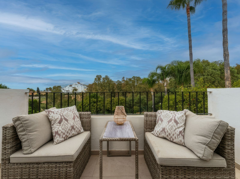 Luxury Villa for Long-Term Rental in Atalaya