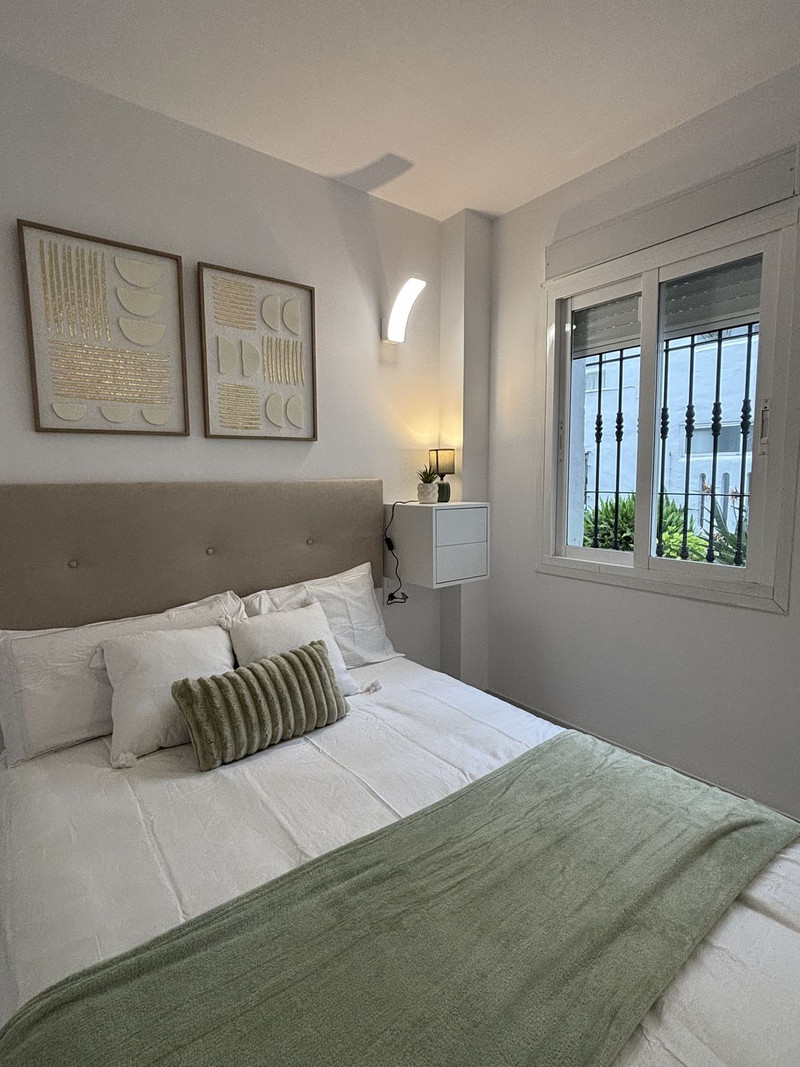 Ground Floor Apartment for Long-Term Rent in Nueva Andalucía