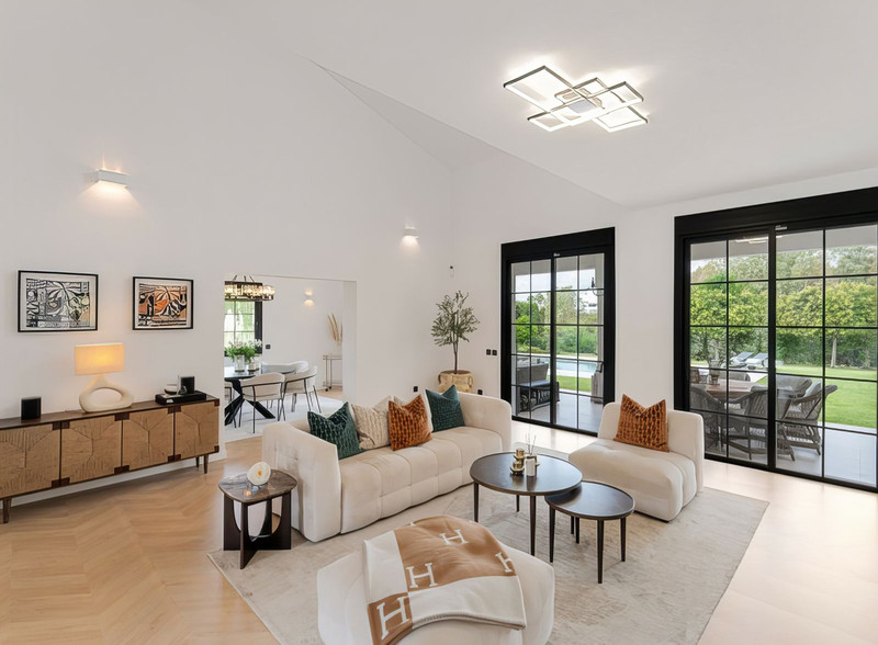 Luxury Villa for Long-Term Rental in Atalaya