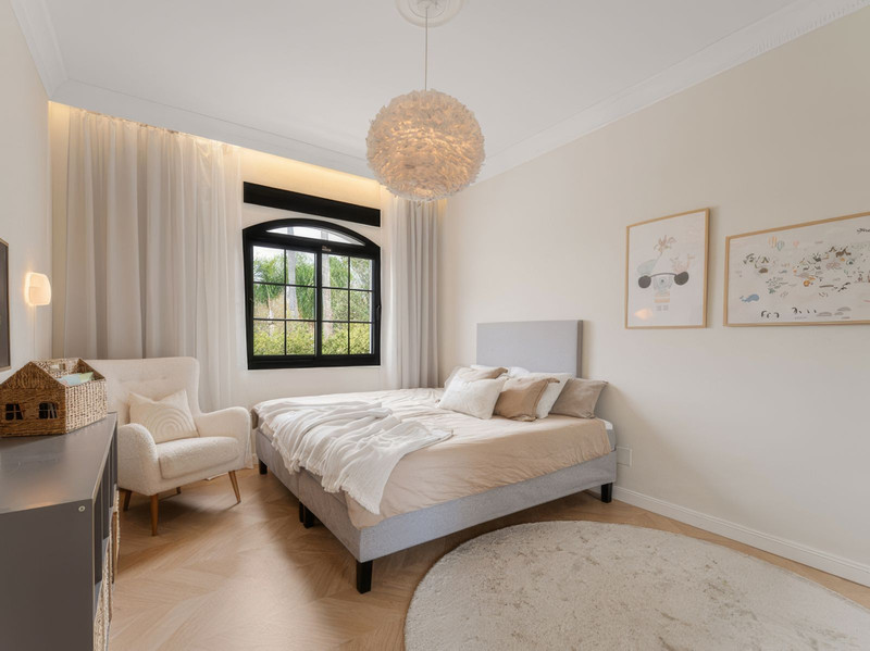 Luxury Villa for Long-Term Rental in Atalaya