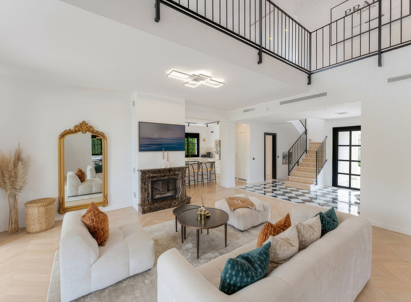 Luxury Villa for Long-Term Rental in Atalaya