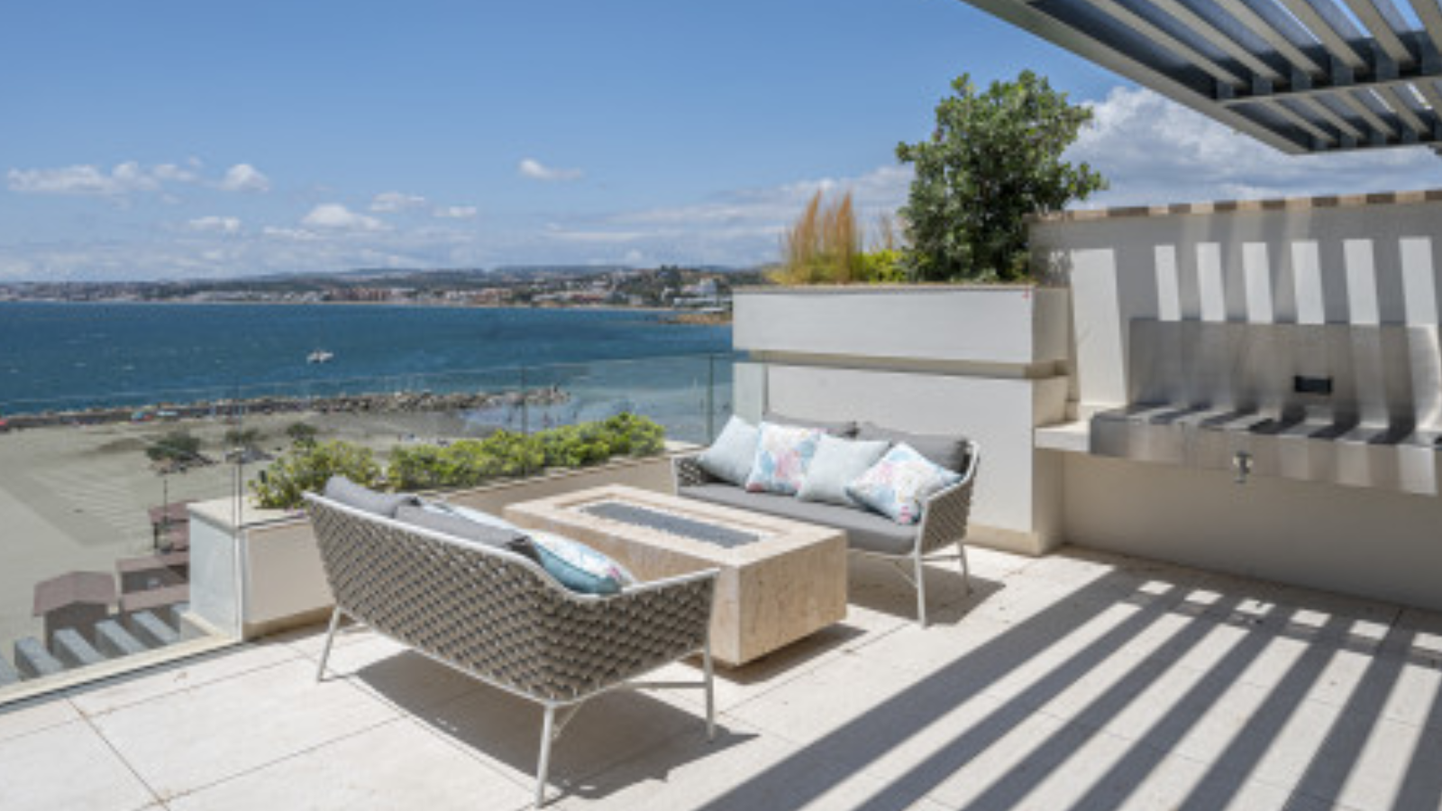Luxury Beachfront Apartment with Panoramic Sea Views in Estepona