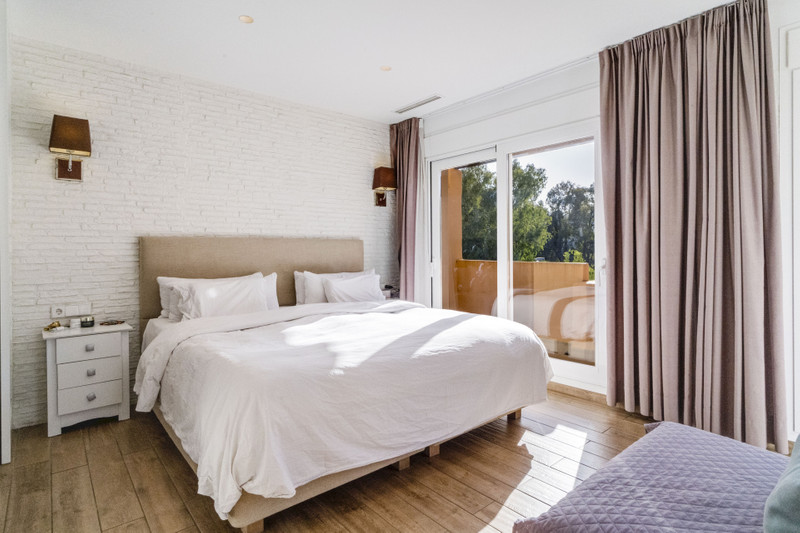 Beautiful Townhouse for Long-Term Rent on Marbella’s Prestigious Golden Mile