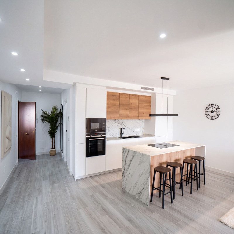 Beautiful Mid-Floor Apartment for Long-Term Rent in Nueva Andalucía – Marbella’s Golf Valley