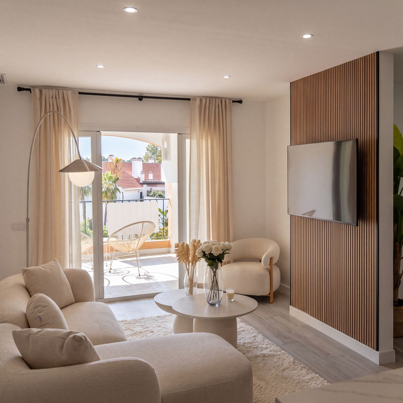 Beautiful Mid-Floor Apartment for Long-Term Rent in Nueva Andalucía – Marbella’s Golf Valley