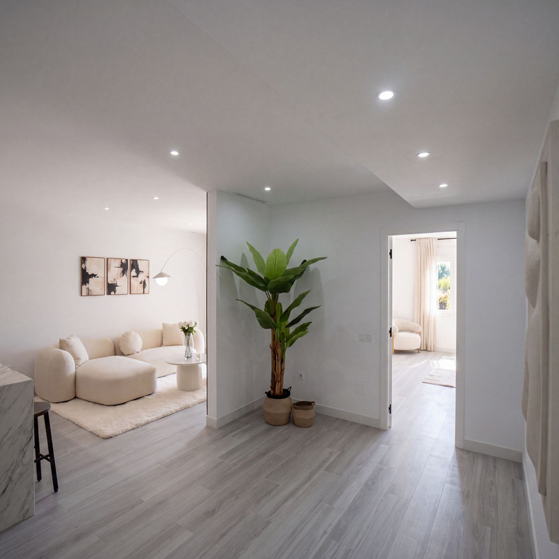 Beautiful Mid-Floor Apartment for Long-Term Rent in Nueva Andalucía – Marbella’s Golf Valley