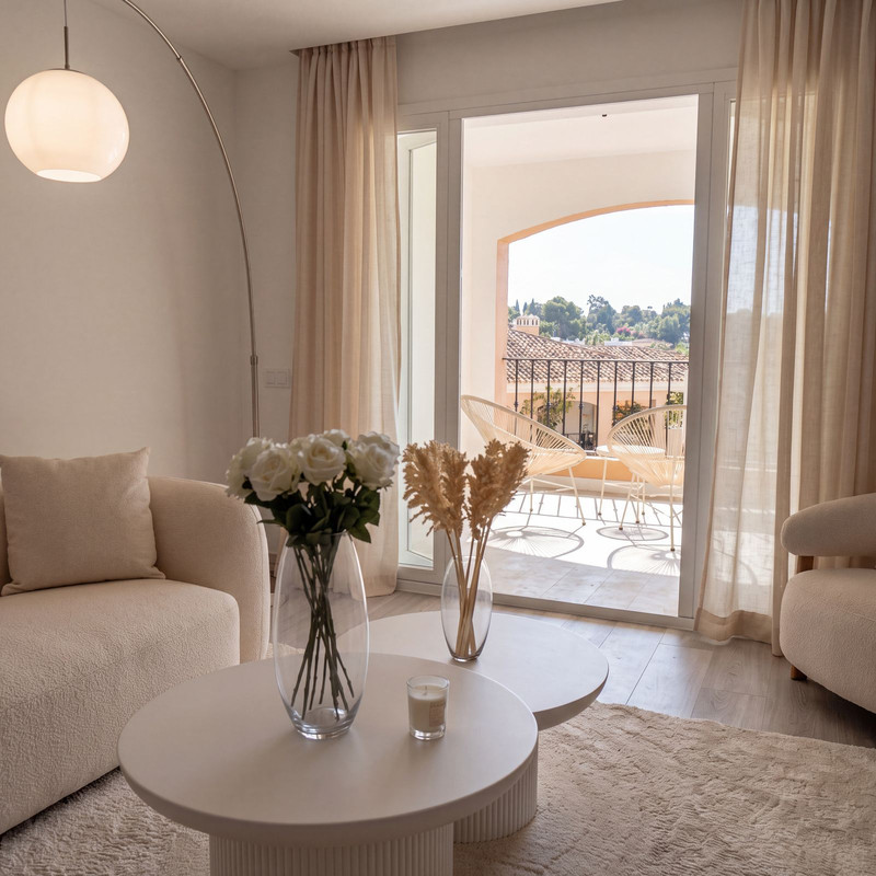 Beautiful Mid-Floor Apartment for Long-Term Rent in Nueva Andalucía – Marbella’s Golf Valley