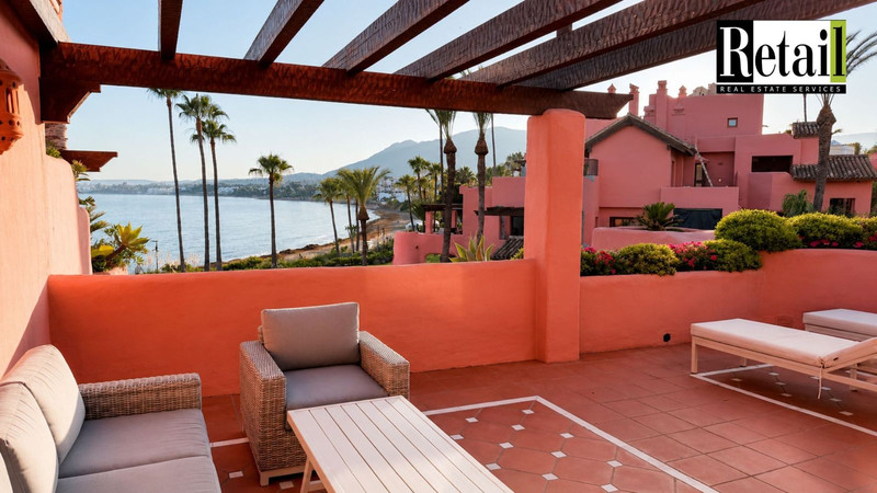 Stunning Mid-Floor Apartment for Long-Term Rental in Estepona