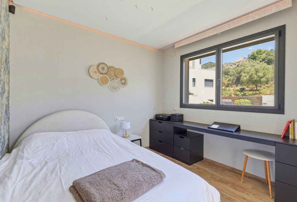 Luxury Duplex Penthouse for LongTerm Rental in Marbella